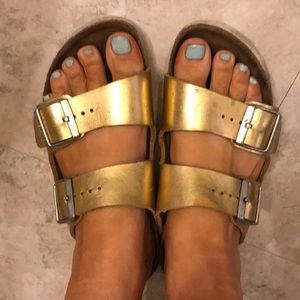💥 GOLD BIRKINSTOCKS!!! Extremely RARE!